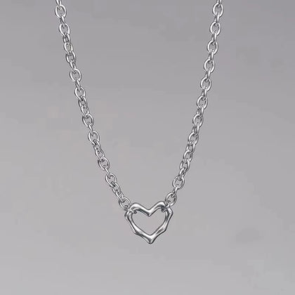 SKZ Lee know Heart Shape Necklace