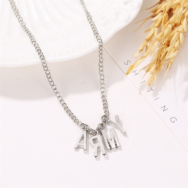 LV NECKLACE LOUIS VUITTON Necklace Clavicle Chain V Letter Necklace Korean  Jewelry Accessories