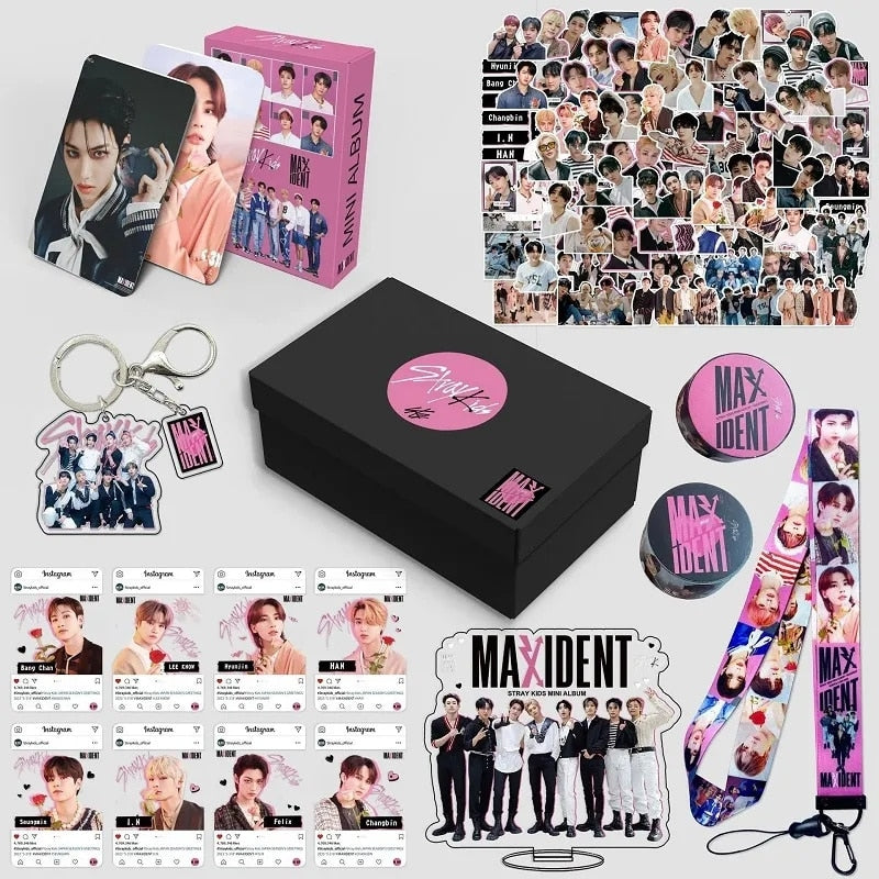 Kdna Store StrayKids Premium Mystery box