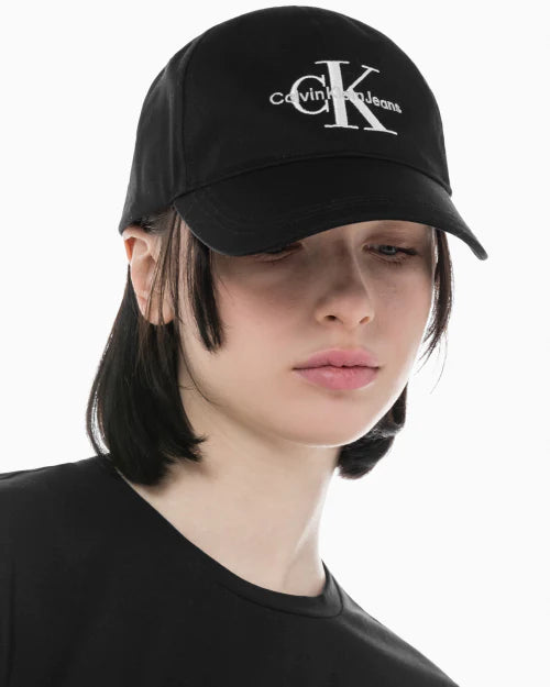 Jungkook top champion hat